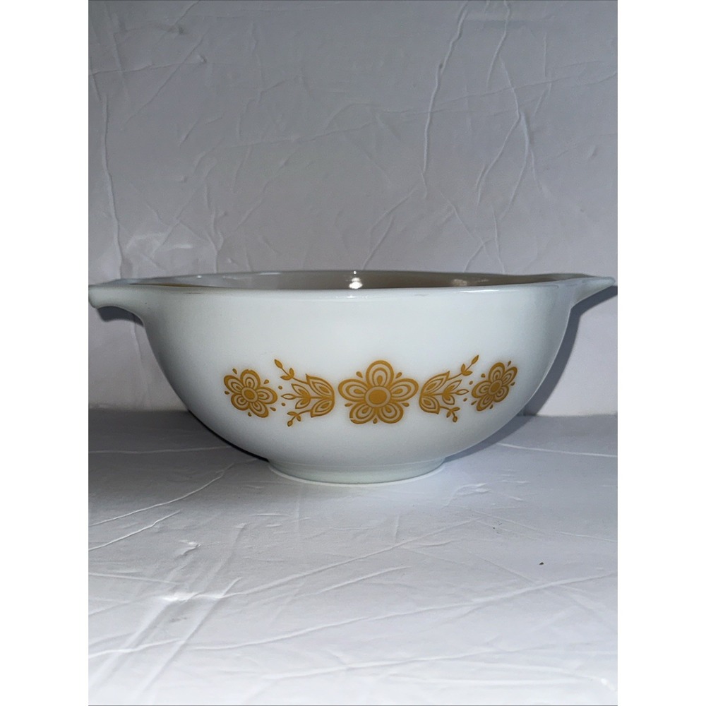 Vintage Pyrex Butterfly Gold 442 443 Cinderella Mixing Nesting Bowl Set